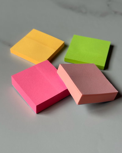 Notas adhesivas cuadradas x4