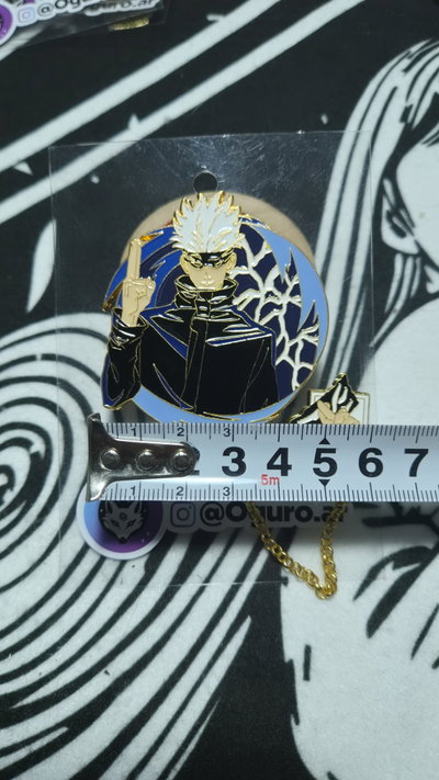 Pin Grande "GOJO 2" Jujutsu Kaisen - Con cadena colgante