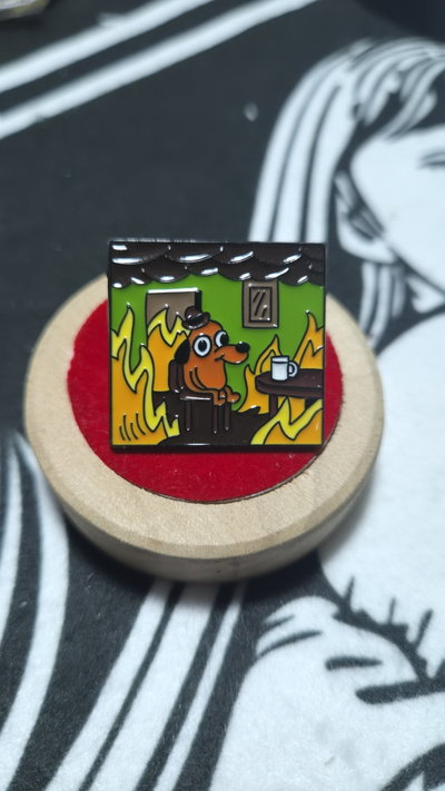 Pin "I'm FINE" - MEME
