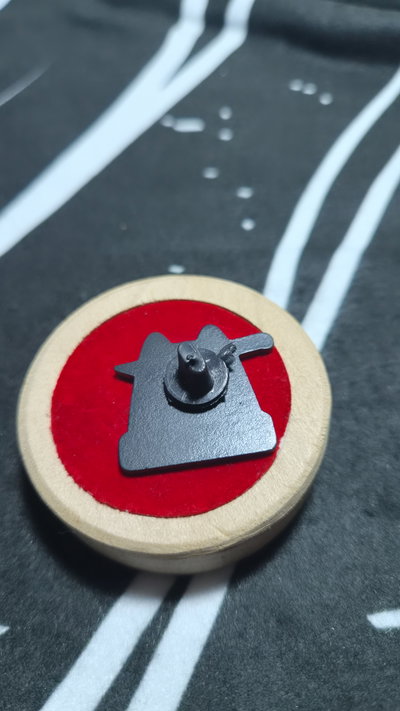 Pin "I'm FINE" Gatito cuchillo