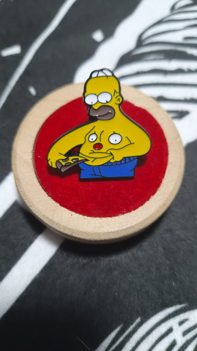 Pin "HOMERO" Los Simpson