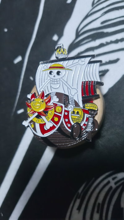 Pin Grande "SUNNY" - One piece 6cm