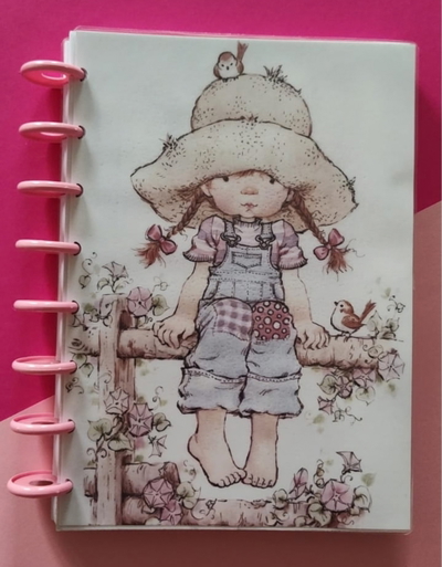 Cuaderno A5 Muñeca Estilo Sarah Kay Sistema de Discos