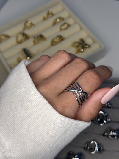 Anillo Delfina