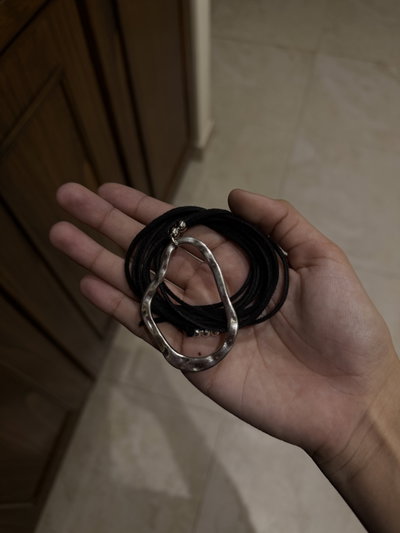 Collar gamuza gota