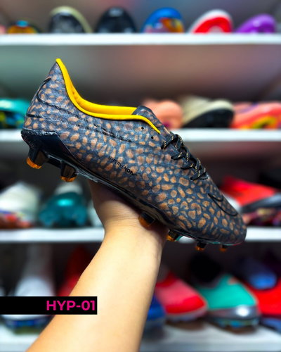 Nike Hypervenom F11