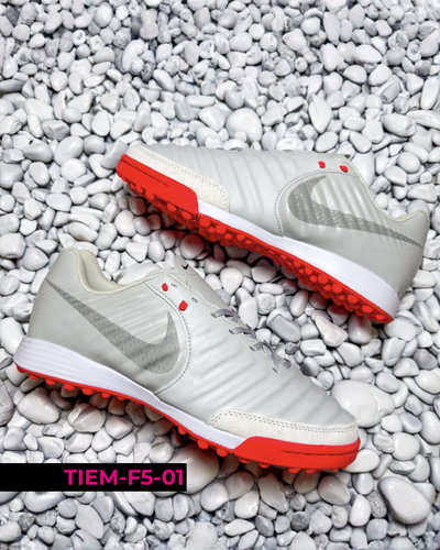 Nike Tiempo F5