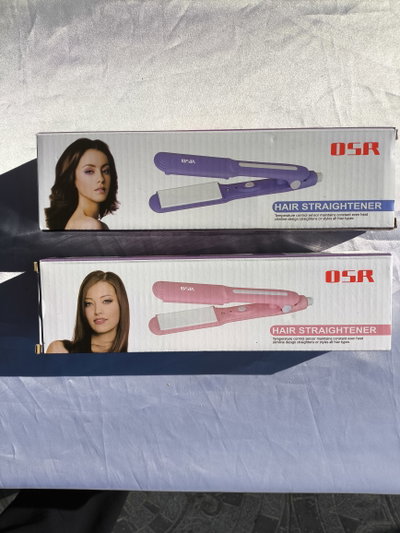 1 unidad planchita de pelo 
