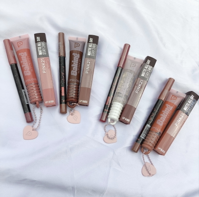 Promo combo labios Gloss, labial matte, delineador de labios