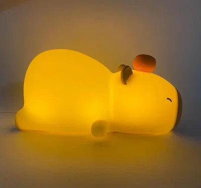 Velador Lámpara de silicona Capibara. Recargable Usb. Tácil. Multicolor.