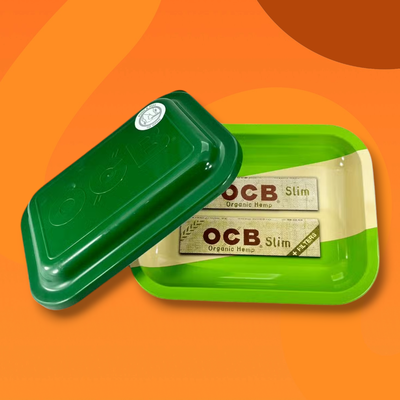 Bandeja de Armado OCB con Tapa Small Tray - 18 x 13 cm