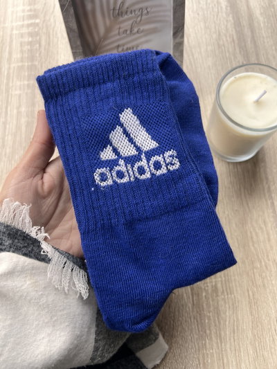 MEDIA ADIDA AZUL LOGO PIRAMIDE