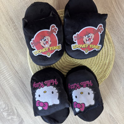 COMBO HELLO KITTY Y DEMONIO DE TAZ MANIA X2 TEENS