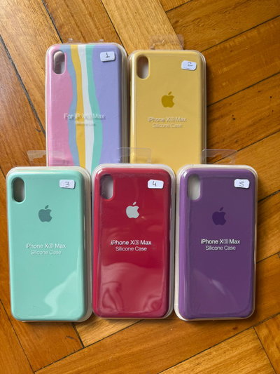 SILICONE CASE IPH XS MAX