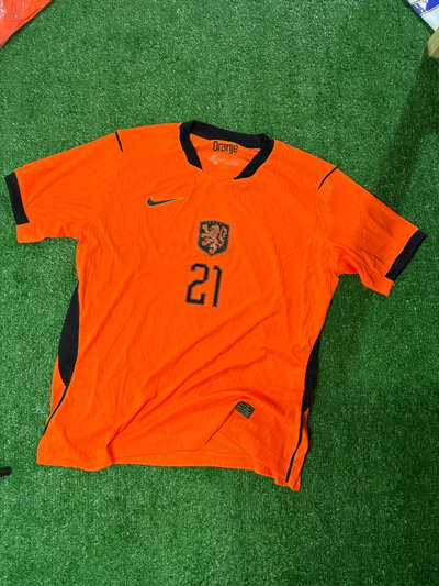 Holanda titular