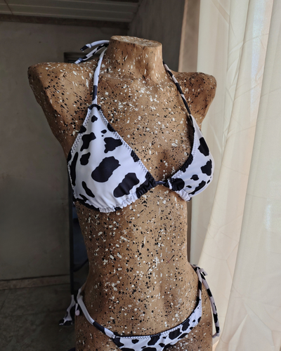 Bikini MOO ୨ৎ
