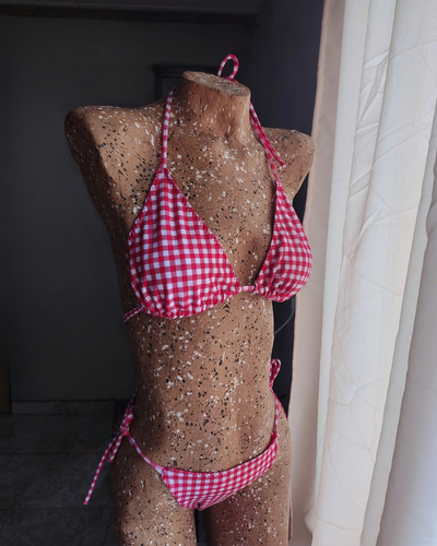 Bikini Picnic ୨ৎ