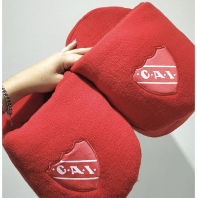 PANTUFLONES CAI