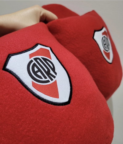 PANTUFLONES RIVER