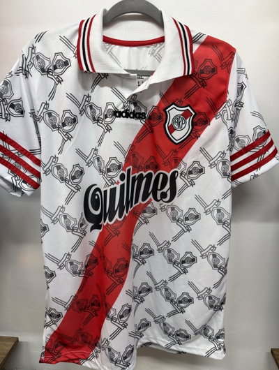 Camiseta Retro River Dorsal 10