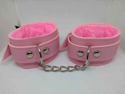 Esposas Rosa con Peluche color Rosa