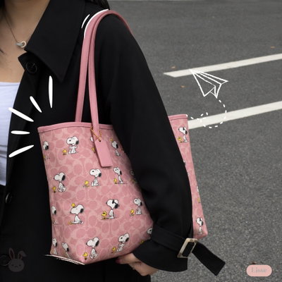 Snoopy Club Tote - Coach