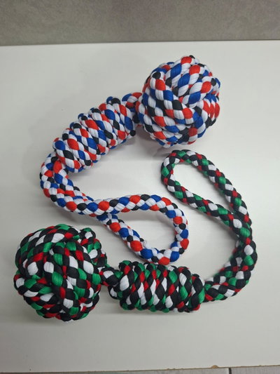 Soga caramelo con pelota