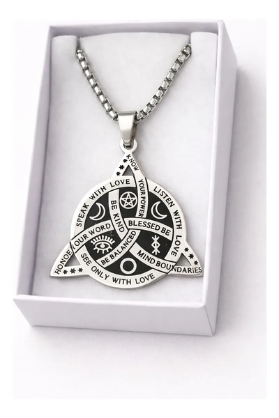 Collar Y Dije Acero Quirúrgico Grabado Láser Triqueta Celta