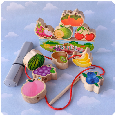Juego de Equilibrio y Enhebrado de Madera – Frutas