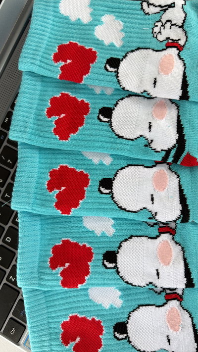 PAR DE MEDIAS TENIS ALGODÓN PREMIUM SNOOPY