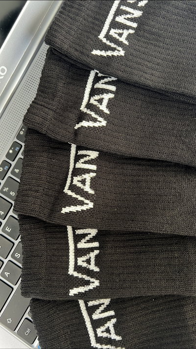 PAR DE MEDIAS TENIS ALGODÓN NEGRAS VANS