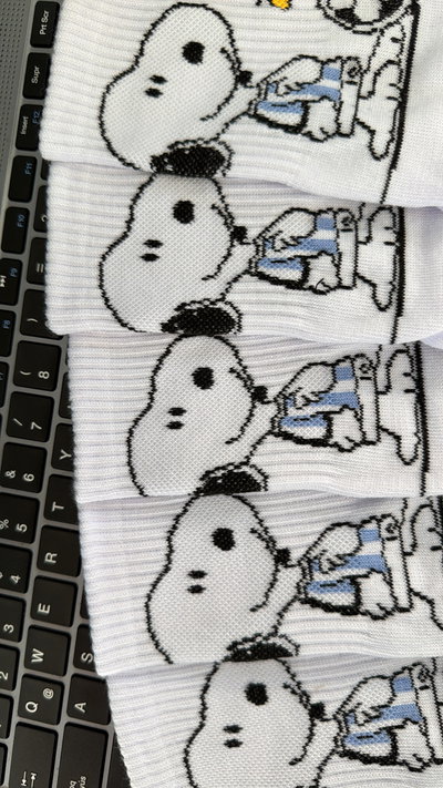 PAR DE MEDIAS TENIS ALGODÓN ARGENTINA SNOOPY - ABARCAN DEL 35 AL 42/43 -