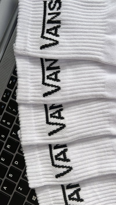 PAR DE MEDIAS TENIS ALGODÓN VANS BLANCAS