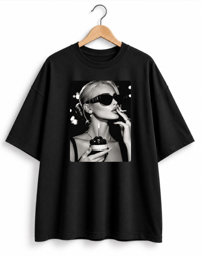 Remera Oversize Unisex Negra Mujer Torta   - Algodón Peinado 20.1 Talle Único M/L