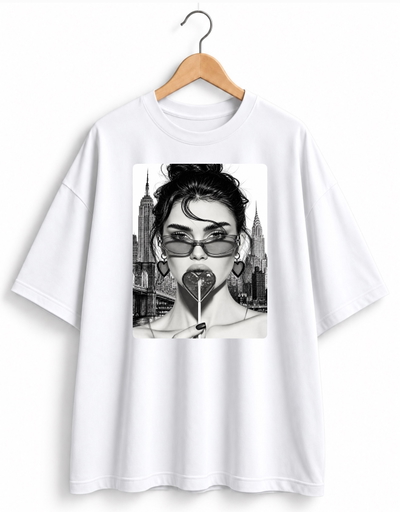 Remera Oversize Unisex Blanca Mujer Chupetin ByN   - Algodón Peinado 20.1 Talle Único M/L