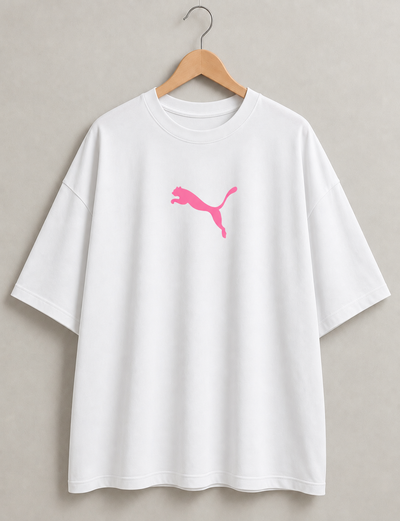 REMERA OVERSIZE BLANCA LOGO PUMA ROSA - ALGODÓN PEINADO 24.1 - ESTAMPA DTF
