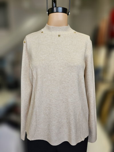 EL88120 Sweater H apliques dorados