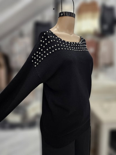 D50009 Sweater bote piedras