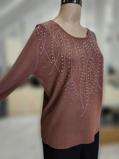D50018 Sweater cuello U tachas