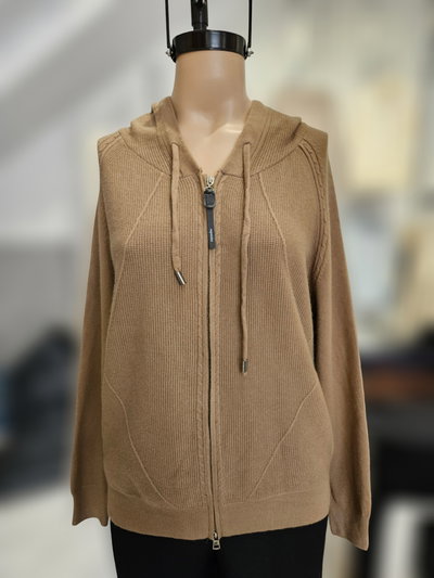 EL07 Saco capucha rombo invisible