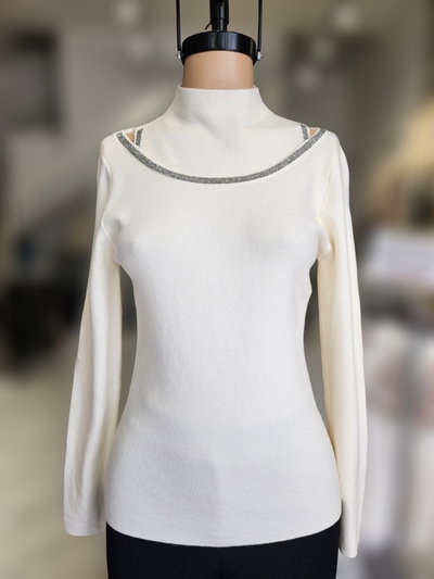 EL02 Sweater mediapolera abertura strass