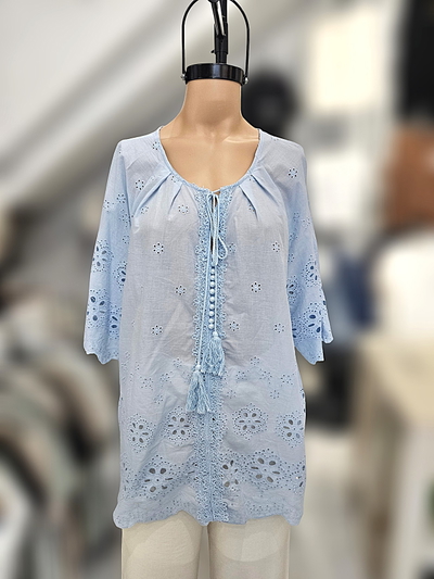 MD004 Blusa calada borlas