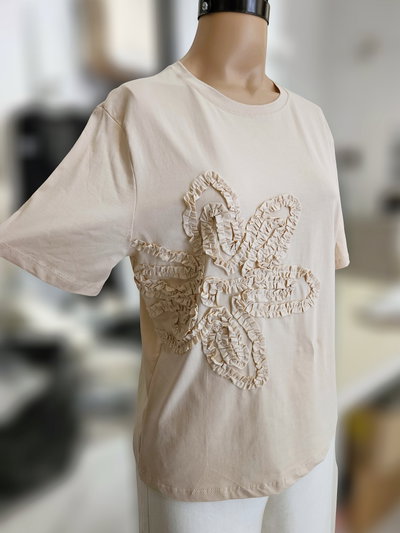 PT026 Remera flor grande