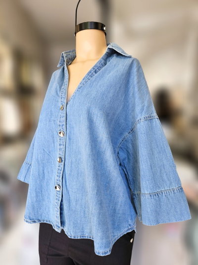 D213 Camisa jean claro