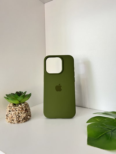 (18) Silicon case iPh 15 Pro