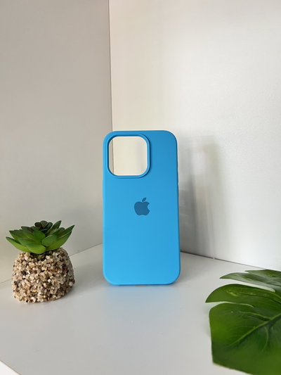 (9) Silicon case iPh 15 Pro