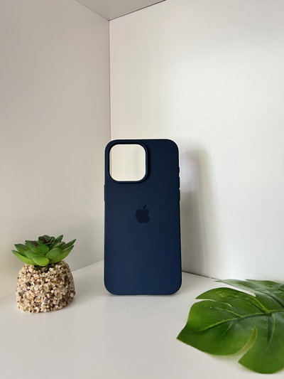 (30) Silicon case iPh 15 pro Max 