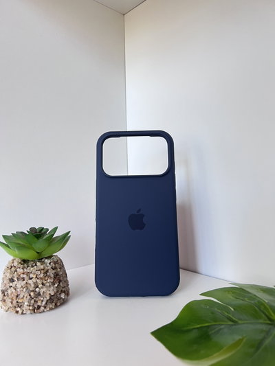 (28) Silicon case IPh 17 Pro