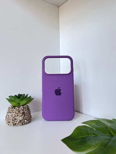 (20) Silicon case IPh 17 Pro