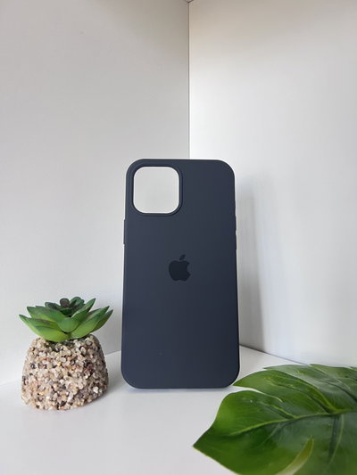 (38) Silicon case IPh 12 pro Max 